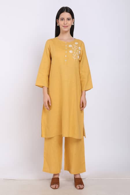 Linen Bloom Linen Floral Embroidered Tunic 