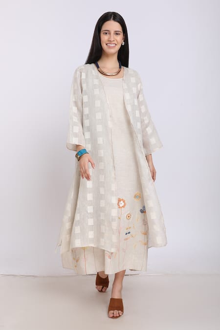 Linen Bloom Beige Pure Linen Kantha Stitch Front Open Checkered Cape 