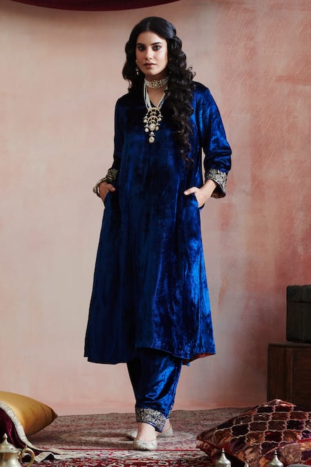 Weaver Story Blue Velvet, Cotton Zari, Embroidery V-neck Straight Kurta And Salwar Set Online at Aza Fashions Weaver Story_Blue Velvet, Cotton Zari, Embroidery V-neck Straight Kurta And Salwar Set _Online_at_Aza_Fashions
