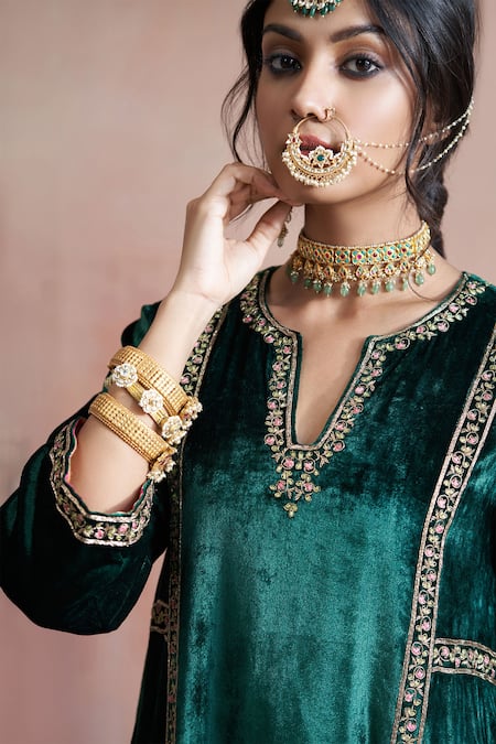 Weaver Story Green Velvet, Cotton Zari, Embroidery Split Kalidar Kurta And Farshi Pant Set at Aza Fashions Weaver Story_Green Velvet, Cotton Zari, Embroidery Split Kalidar Kurta And Farshi Pant Set _at_Aza_Fashions