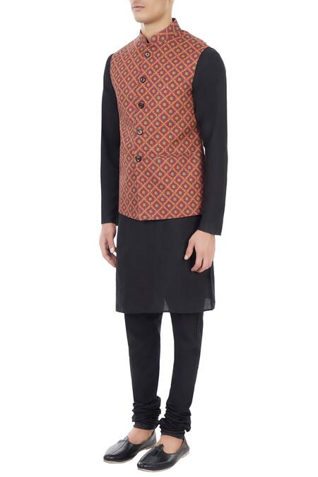 Buy Chatenya Mittal Red Cotton Printed Bundi Online at Aza Fashions Buy_Chatenya Mittal_Red Cotton Printed Bundi_Online_at_Aza_Fashions