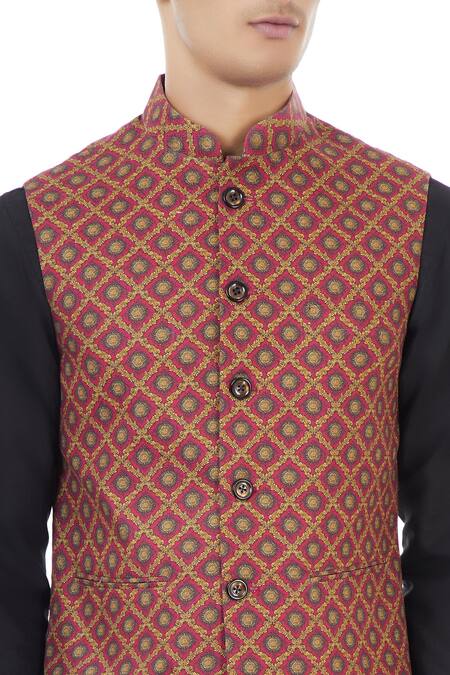 Chatenya Mittal Red Cotton Printed Bundi at Aza Fashions Chatenya Mittal_Red Cotton Printed Bundi_at_Aza_Fashions