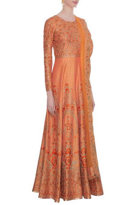 Vandana Sethi_Peach Round Embroidered Anarkali With Dupatta_Online_at_Aza_Fashions
