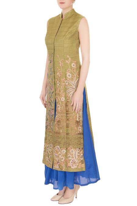 Buy Aharin India Blue Mandarin Collar Embroidered Kurta Set Online at Aza Fashions Buy_Aharin India_Blue Mandarin Collar Embroidered Kurta Set _Online_at_Aza_Fashions