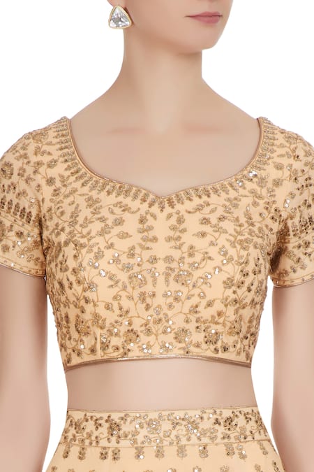 Vandana Sethi_Peach Georgette Sequins, Zari Sweetheart And Embroidered Lehenga Set_at_Aza_Fashions