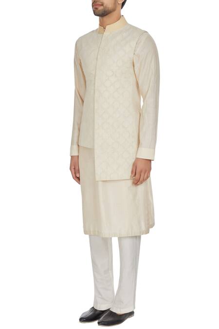 Buy Kunal Anil Tanna Off White Ivory Chanderi Textured High-low Bandhi Jacket Online at Aza Fashions Buy_Kunal Anil Tanna_Off White Ivory Chanderi Textured High-low Bandhi Jacket _Online_at_Aza_Fashions