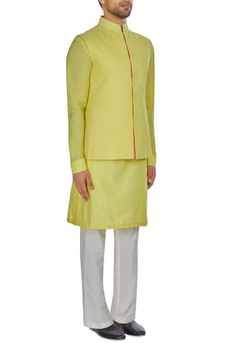 Kunal Anil Tanna_Yellow Spun Silk Criss Cross Textured Bandi Jacket  _Online_at_Aza_Fashions