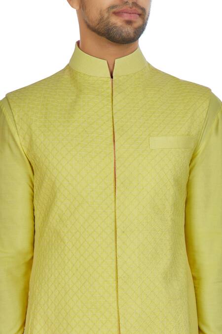 Kunal Anil Tanna_Yellow Spun Silk Criss Cross Textured Bandi Jacket  _at_Aza_Fashions