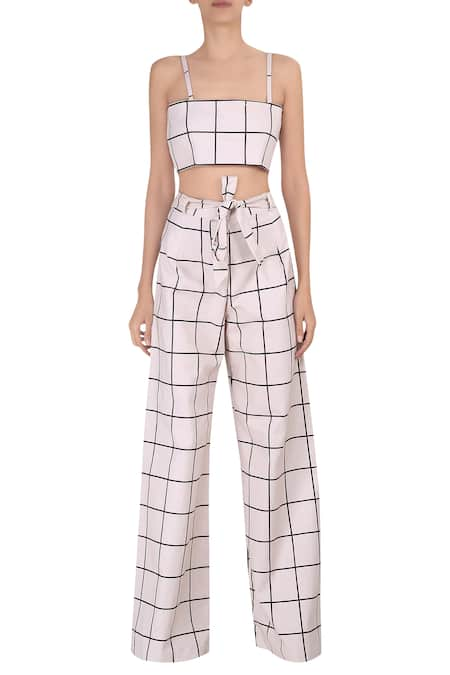 Deme by Gabriella White Square Neck Checkered Crop Top 