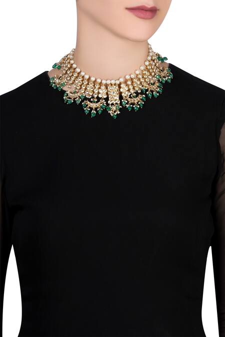 Shop Kista Green Kundan Choker Style Necklace at Aza Fashions Shop_Kista_Green Kundan Choker Style Necklace_at_Aza_Fashions