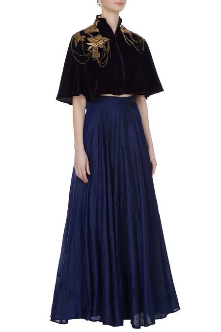 Pooja Rajpal Jaggi_Purple Velvet Short Embroidered Cape _Online_at_Aza_Fashions