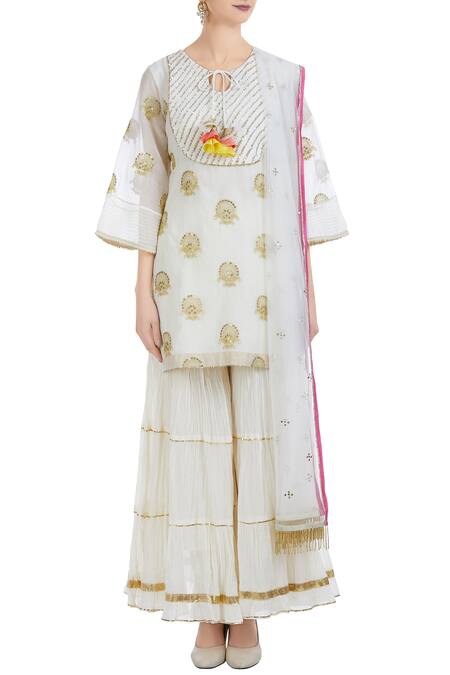 Shop Ushma Vaidya Cream Kurta And Pant Cotton Dupatta Net Embroidered Sharara Set Online at Aza Fashions Shop_Ushma Vaidya_Cream Kurta And Pant Cotton Dupatta Net Embroidered Sharara Set _Online_at_Aza_Fashions