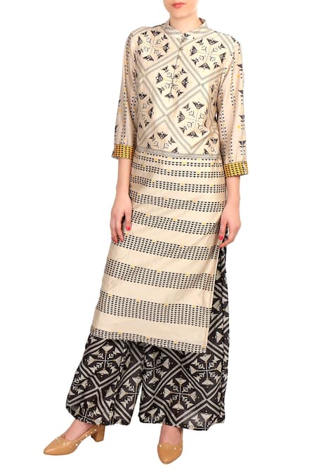 Soup by Sougat Paul Cream printed  chanderi kurta set 