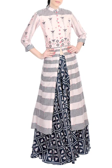 Soup by Sougat Paul Blue Chanderi Embroidered Pink Front Open Kurta With Lehenga 