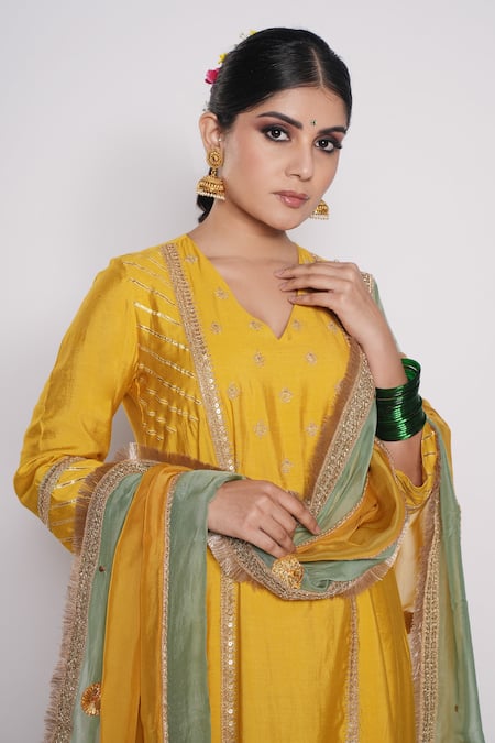 Buy_Pants And Pajamas_Yellow Dupatta Organza, Kurta And Pant Chanderi Floral Motifs V Embroidered Set_Online_at_Aza_Fashions