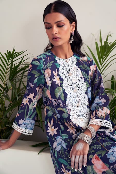 Buy_Sage Saga_Blue Round Neck Iris Floral Bouquet Print Anarkali _Online_at_Aza_Fashions