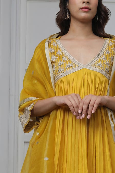 Buy_Myoho_Yellow Silk Embroidery V-neck Anarkali Pant Set _Online_at_Aza_Fashions