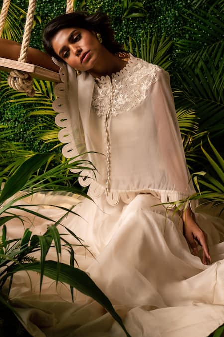 Shop_Pallavi Poddar_Ivory Organza, Satin, Lycra Pearls Scallop Hem Cape And Tiered Skirt Set _Online_at_Aza_Fashions