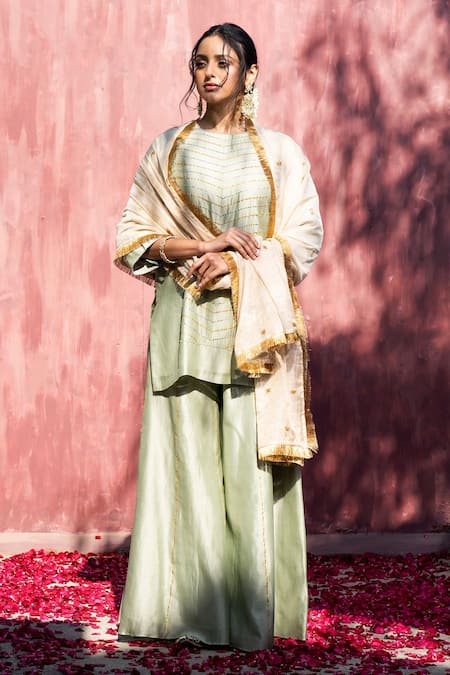 Buy_Weaver Story_Green Chanderi Silk Embroidery, Fringe, Gota Patti Round Neck Kurta Set _Online_at_Aza_Fashions