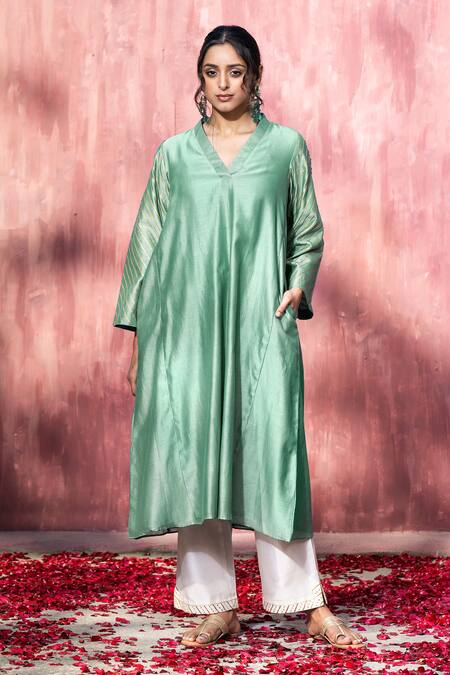 Weaver Story Blue Silk, Gota Patti, Embroidery V-neck Sleeve Kurta Set Online at Aza Fashions Weaver Story_Blue Silk, Gota Patti, Embroidery V-neck Sleeve Kurta Set _Online_at_Aza_Fashions