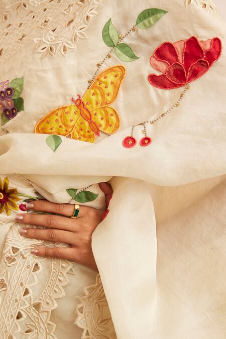 Chandrima_Ivory Organza Beads, Embroidery Butterfly And Flower Saree _Online_at_Aza_Fashions