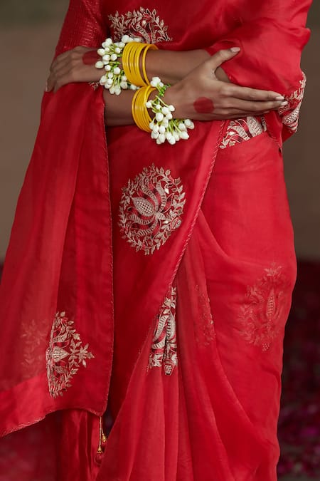 Shop Pink City By Sarika Red Organza, Chanderi Zari Embroidered Saree With Unstitched Blouse Piece Online at Aza Fashions Shop_Pink City By Sarika_Red Organza, Chanderi Zari Embroidered Saree With Unstitched Blouse Piece _Online_at_Aza_Fashions