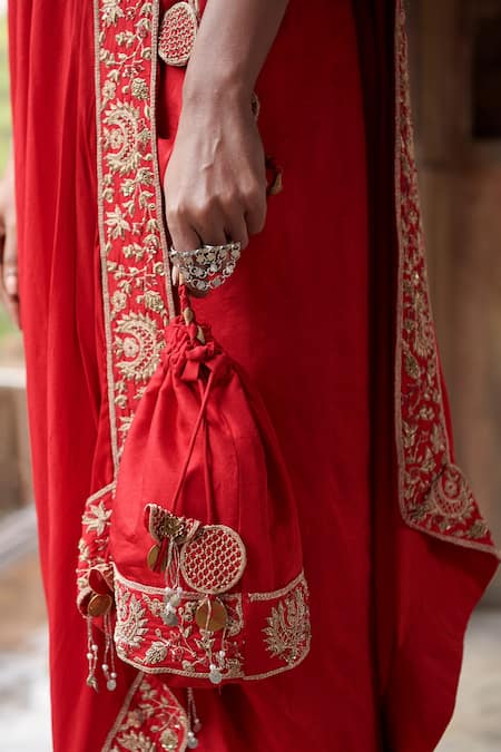 Pink City By Sarika Red Silk Embroidery Round Neck Bandhani Pattern Cape Draped Saree Set Online at Aza Fashions Pink City By Sarika_Red Silk Embroidery Round Neck Bandhani Pattern Cape Draped Saree Set _Online_at_Aza_Fashions