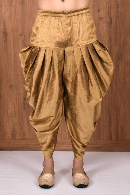 Nayantara Couture Green Silk Embroidery Panelled Floral Kurta Set at Aza Fashions Nayantara Couture_Green Silk Embroidery Panelled Floral Kurta Set_at_Aza_Fashions