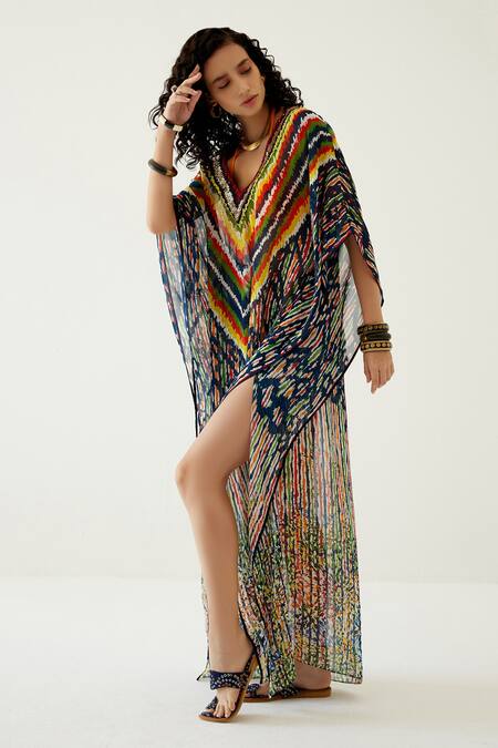 Payal Jain Black Georgette Abstract Pattern V Neck Striped Kaftan Online at Aza Fashions Payal Jain_Black Georgette Abstract Pattern V Neck Striped Kaftan_Online_at_Aza_Fashions