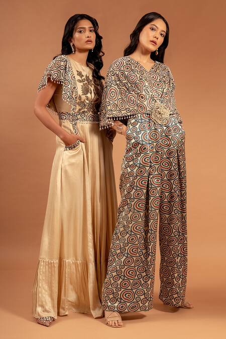 Sejal Kamdar Beige Satin, Silk Beads, Rhinestones Round Neck Floral Bodice Embroidered Gown at Aza Fashions Sejal Kamdar_Beige Satin, Silk Beads, Rhinestones Round Neck Floral Bodice Embroidered Gown _at_Aza_Fashions