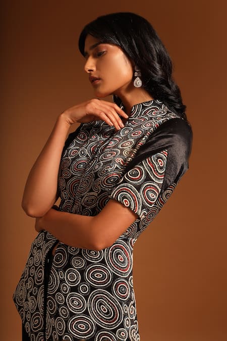 Sejal Kamdar_Black German And Pure Crape Print & Jacket Top & Pant Set  _at_Aza_Fashions