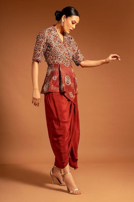 Sejal Kamdar_Maroon Pure Satin Crepe Embellished Ajrak Pattern Bodice Draped Dress  _Online_at_Aza_Fashions