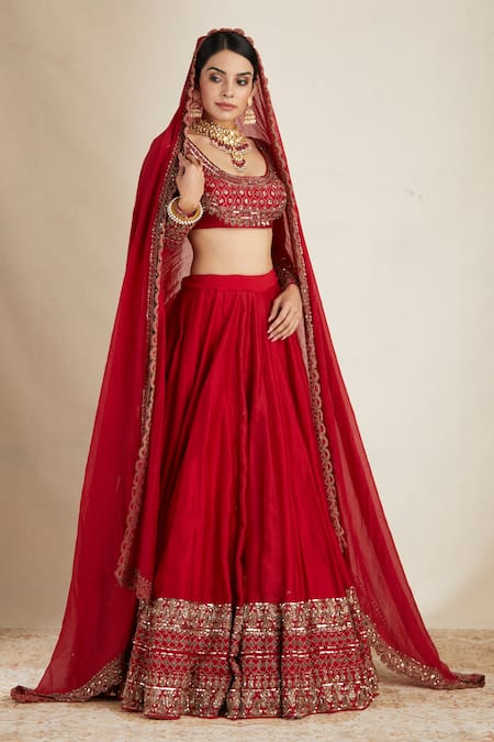 Astha narang 2025 red lehenga