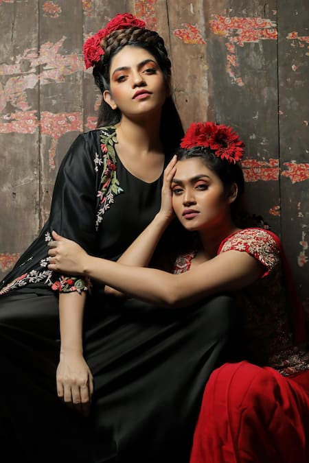 Usha Bagri_Black Chanderi Silk Embroidery Round Jacket And Kurta Set  _Online_at_Aza_Fashions