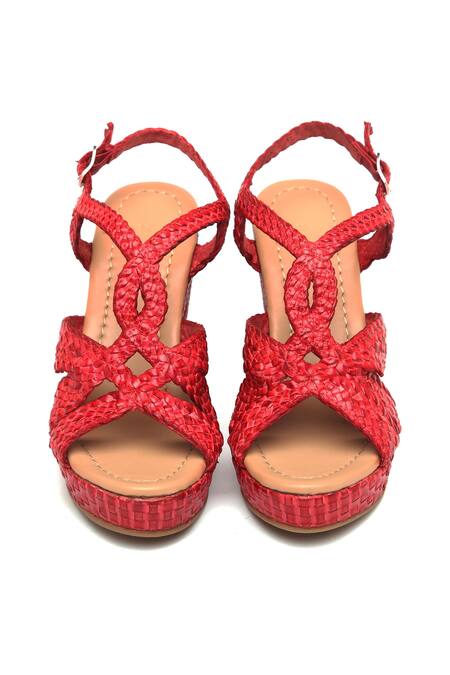 Shop Tissr Red Textured Leather Block Heels at Aza Fashions Shop_Tissr_Red Textured Leather Block Heels_at_Aza_Fashions