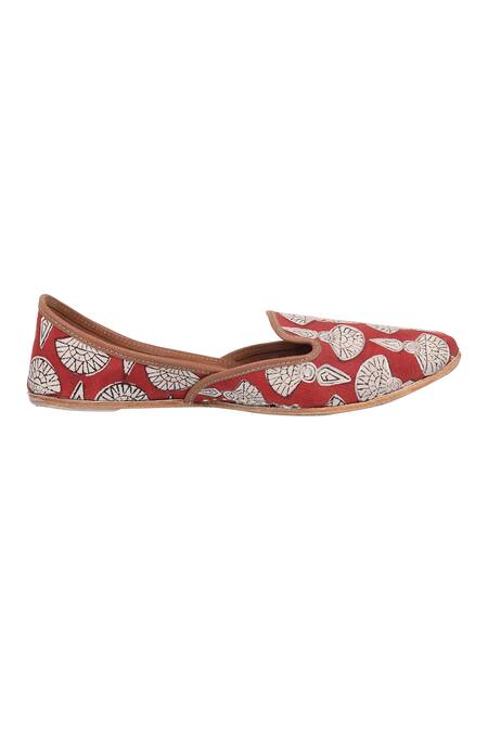 Imlee Jaipur_Brown Printed Zafrani Boota Embroidered Juttis _Online_at_Aza_Fashions