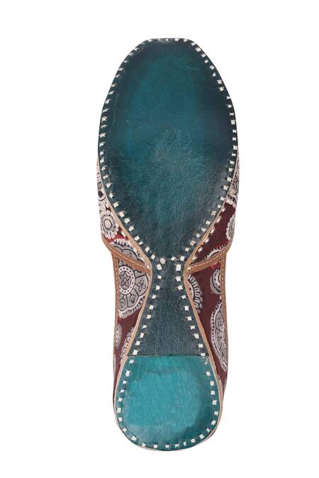 Imlee Jaipur_Brown Printed Gerua Dabu Juttis _at_Aza_Fashions