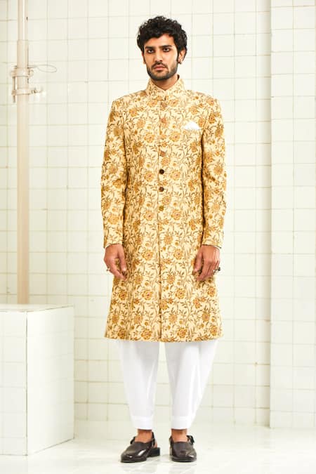Rajesh Pratap Singh Beige Viscose Textured Sherwani Online at Aza Fashions Rajesh Pratap Singh_Beige Viscose Textured Sherwani _Online_at_Aza_Fashions