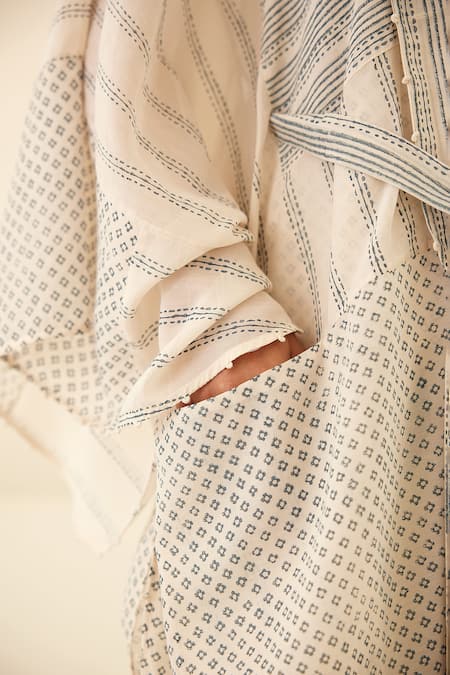 Buy Cotton And Clay White Chanderi, Modal Geometric Hand Block Print Kimono Top Trouser Set Online at Aza Fashions Buy_Cotton And Clay_White Chanderi, Modal Geometric Hand Block Print Kimono Top Trouser Set _Online_at_Aza_Fashions