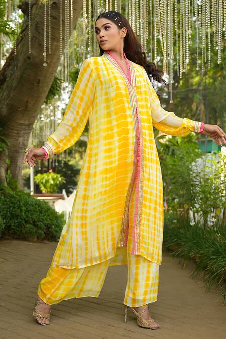 Disha Kahai_Yellow Georgette Gota Patti, Embroidery Tie-dye Pattern Kurta And Palazzo Set_Online_at_Aza_Fashions