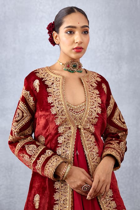 Buy Torani Red Silk Embroidery Boat Neck Sindoori Rabia Jacket And Anarkali Set Buy_Torani_Red Silk Embroidery Boat Neck Sindoori Rabia Jacket And Anarkali Set