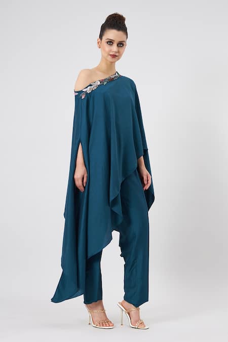 Buy_Aakaar_Blue Cotton, Silk Sequins One Shoulder Asymmetrical Embroidered Kurta Set _Online_at_Aza_Fashions