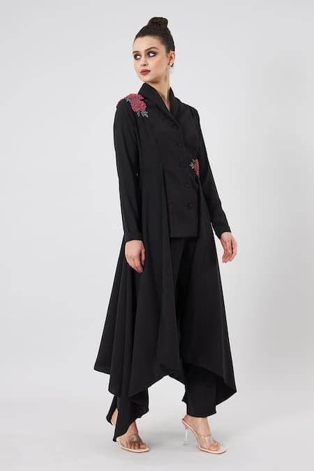 Buy Aakaar Black Modal Fabric Flowers, Floral Placement Embellished Blazer And Pant Set For Kids Online at Aza Fashions Buy_Aakaar_Black Modal Fabric Flowers, Floral Placement Embellished Blazer And Pant Set For Kids_Online_at_Aza_Fashions