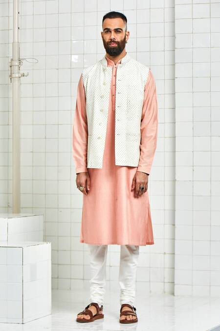 Rajesh Pratap Singh White Viscose Textured Nehru Jacket Online at Aza Fashions Rajesh Pratap Singh_White Viscose Textured Nehru Jacket _Online_at_Aza_Fashions