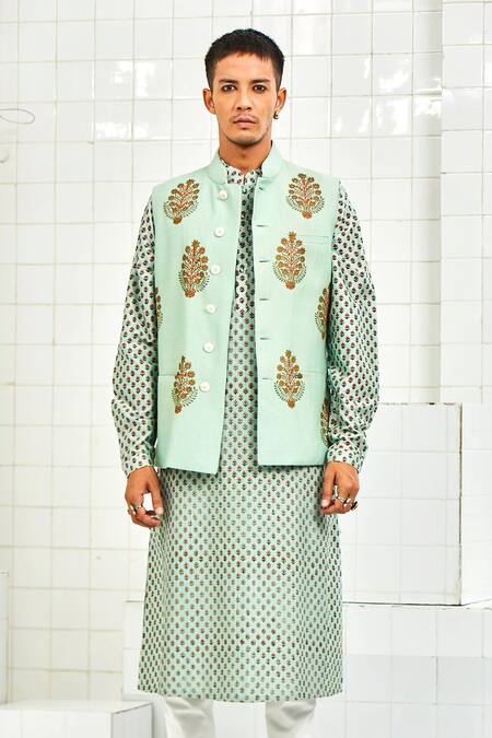 Buy Rajesh Pratap Singh Green Viscose Textured Nehru Jacket Online at Aza Fashions Buy_Rajesh Pratap Singh_Green Viscose Textured Nehru Jacket _Online_at_Aza_Fashions