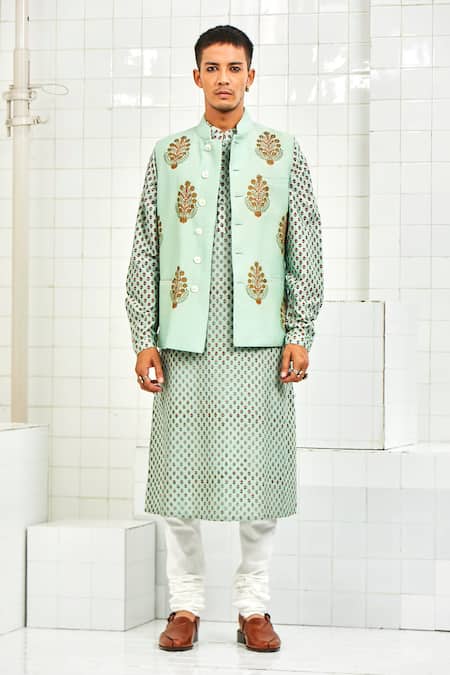 Rajesh Pratap Singh Green Viscose Textured Nehru Jacket Online at Aza Fashions Rajesh Pratap Singh_Green Viscose Textured Nehru Jacket _Online_at_Aza_Fashions