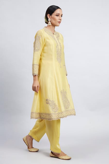 Sheetal Batra Yellow Kurta Chanderi Salwar - Bamber Satin Dupatta Rahbya Set Online at Aza Fashions Sheetal Batra_Yellow Kurta Chanderi Salwar - Bamber Satin Dupatta Rahbya Set_Online_at_Aza_Fashions