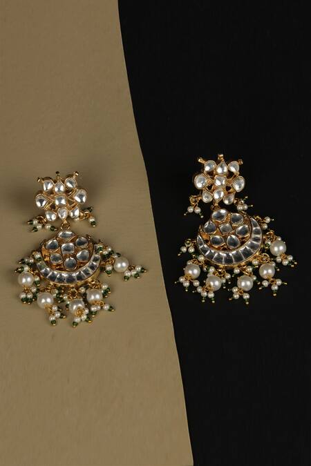 Buy_Namasya_Gold Plated Pearls, Beads, Diamonds Kundan Pendant Choker Set _Online_at_Aza_Fashions