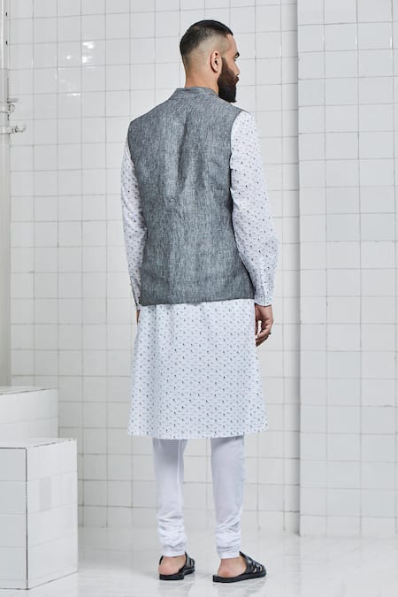 Rajesh Pratap Singh  Kundal Reversible Linen Bundi 