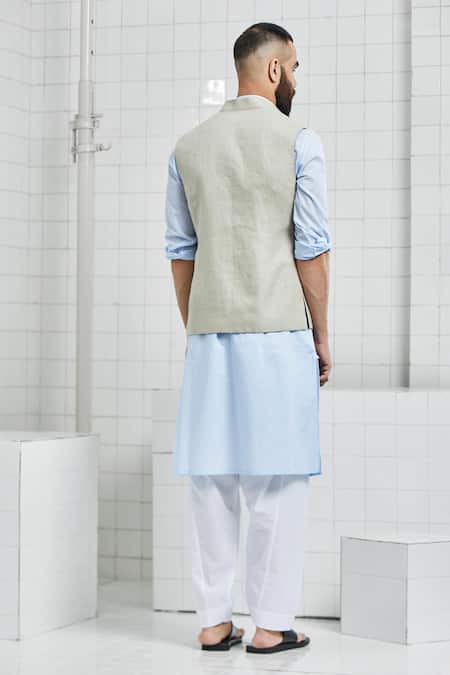Rajesh Pratap Singh  Kundal Reversible Linen Bundi 